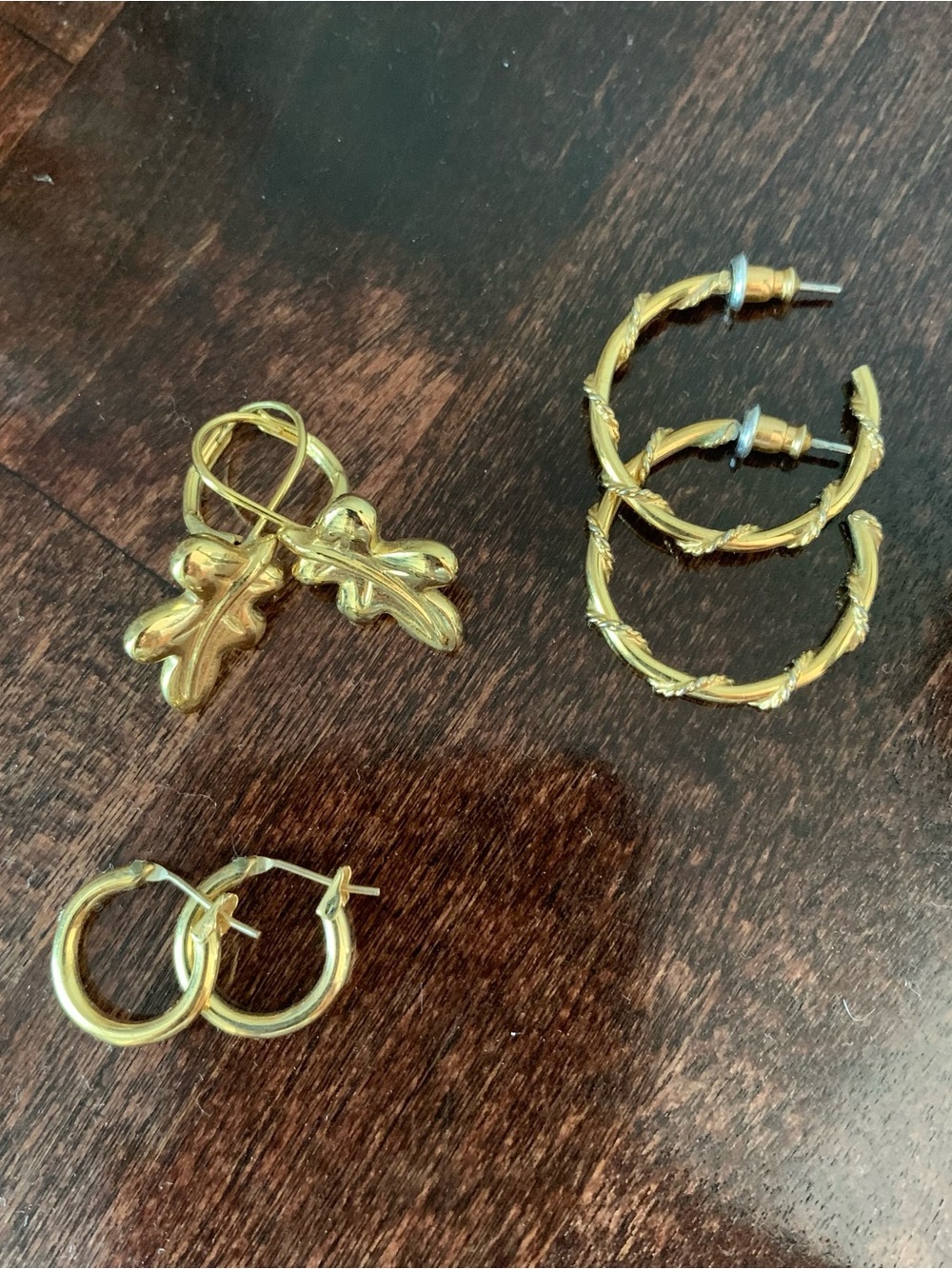 Bundle of 6 pairs of goldtone earrings - Picture 3 of 6